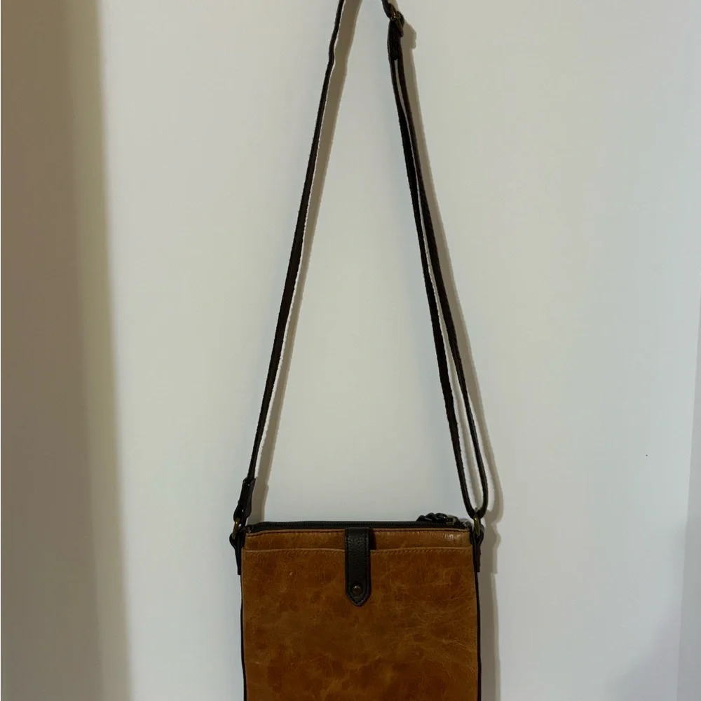 The Sak Pax Leather Purse Crossbody Satchel Bag - Picture 5 of 9